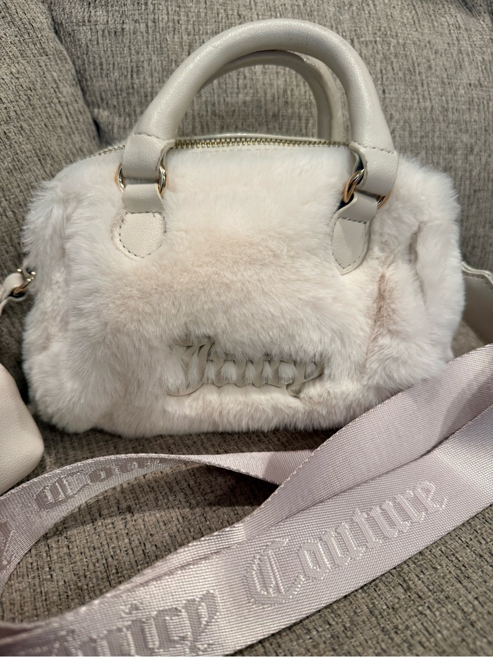 Juicy Couture Ivory Faux Fur Mini Satchel with Logo Strap & Mini Pouch - Picture 2 of 9